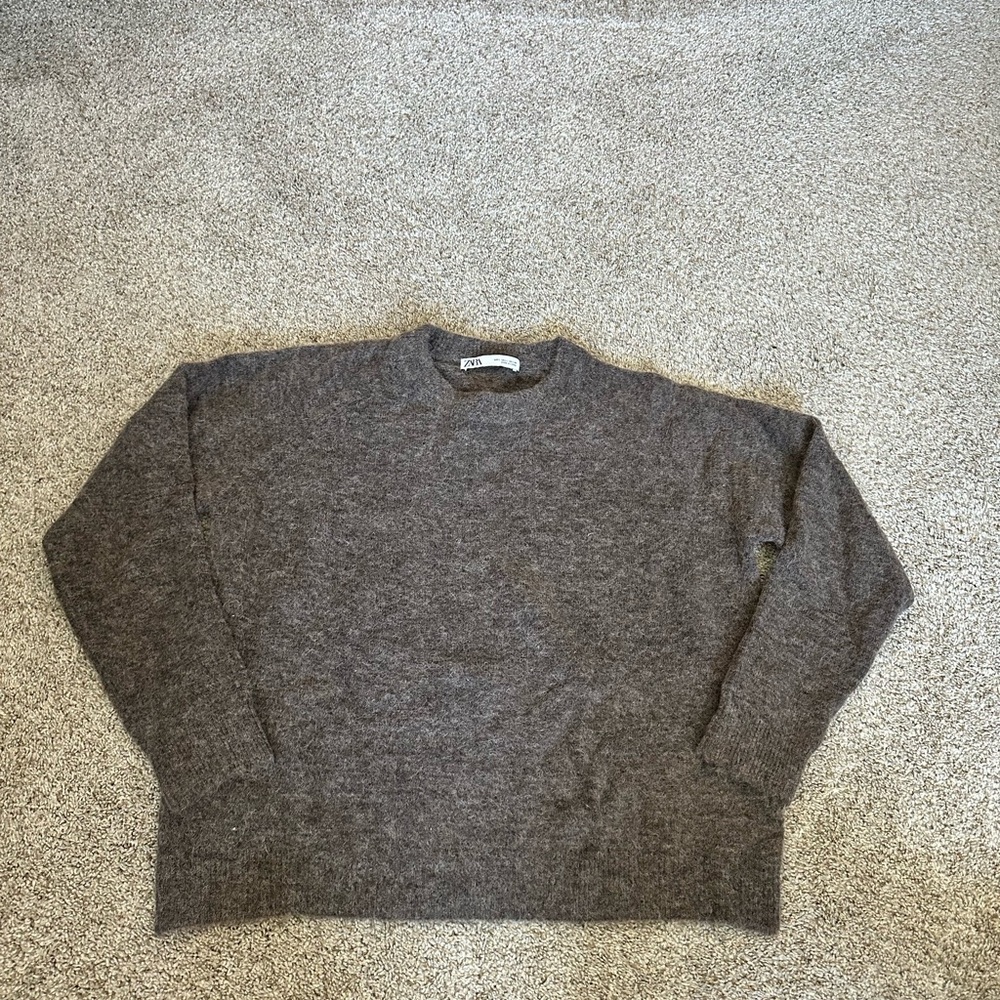 Zara Women’s Brown/Gray Crewneck Wool Sweater